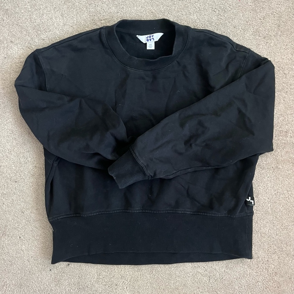 JoyLab Classic Black Knit Top